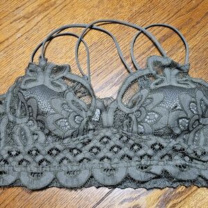 Zenana Outfitters Lace Bralette in Olive